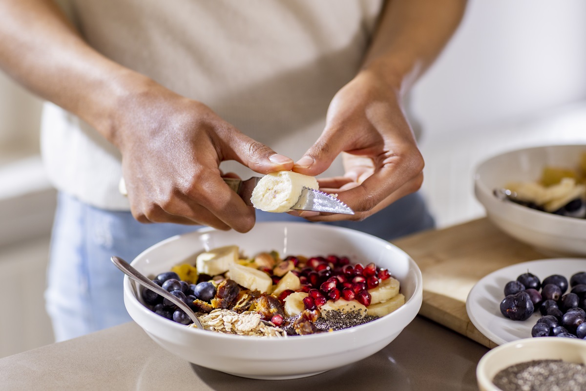 Como ganhar massa magra mesmo durante dieta low carb