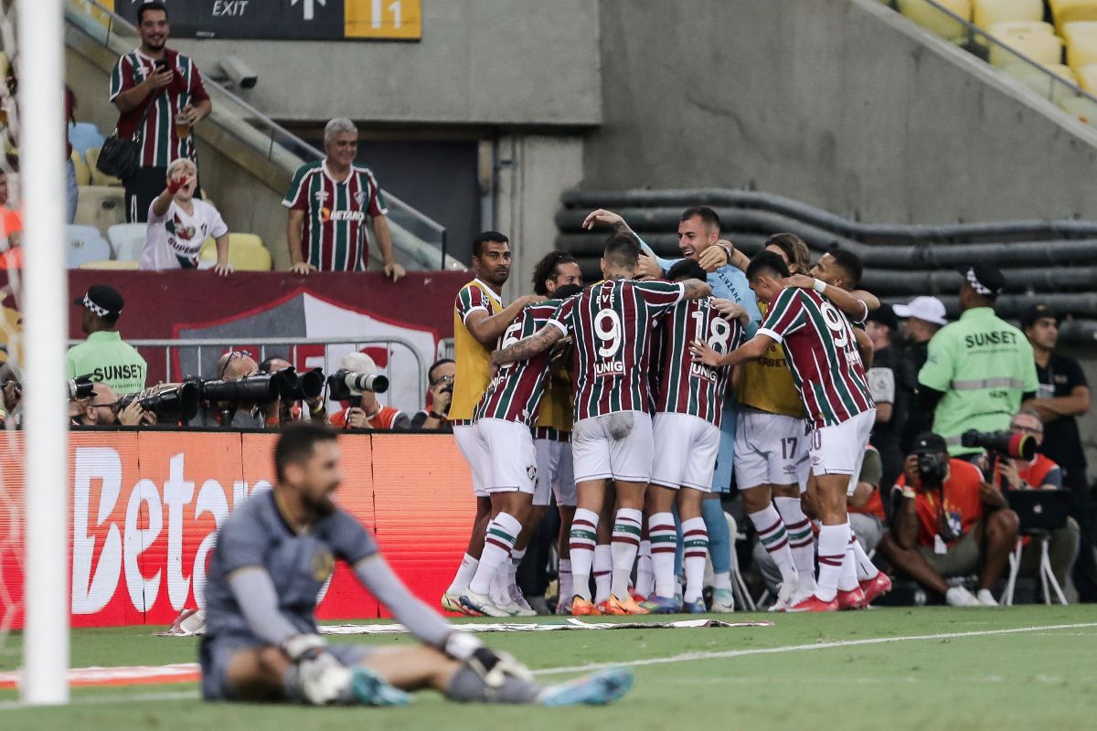 Com gol no fim, Fluminense vence e abre vantagem na Copa do Brasil