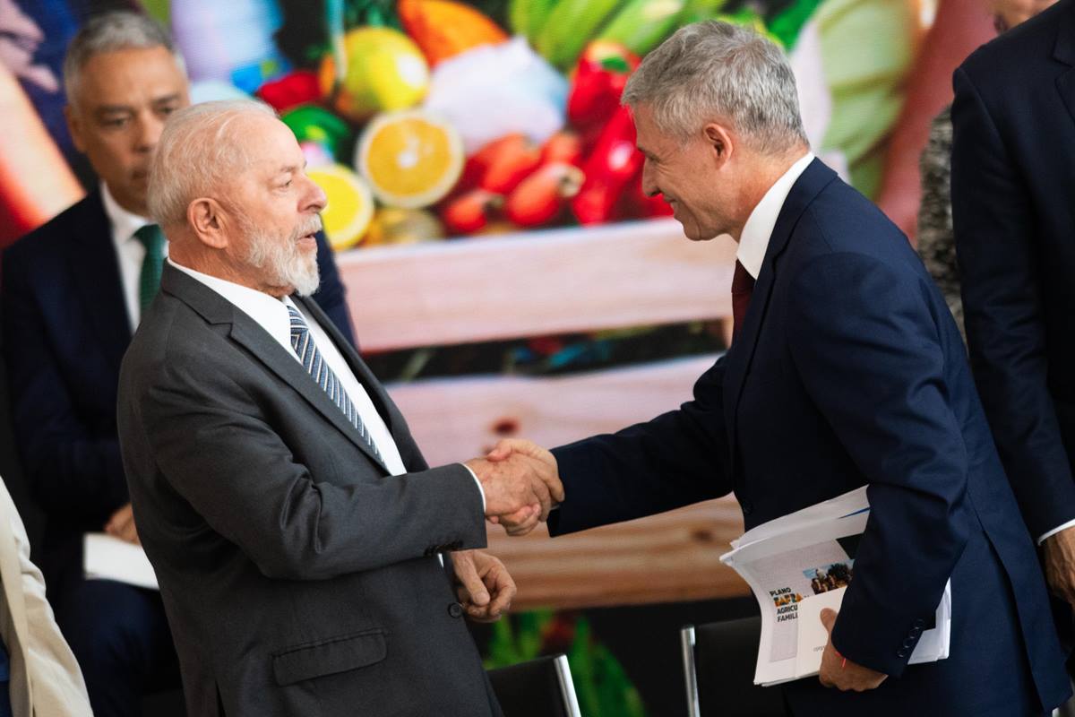 Brasil e China devem fechar acordo para baratear maquinário agrícola