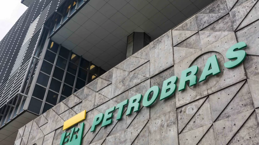 Petrobras lucra R$ 35,2 bilhões no 1º trimestre, alta de 48,6%