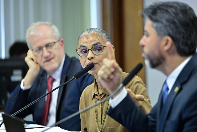Instituto Herzog aciona Conselho de Ética por "ataques" a Marina