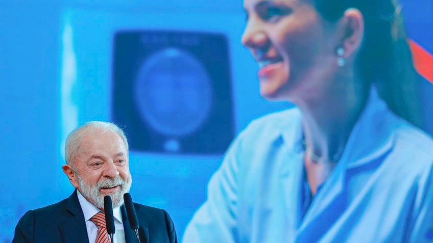 Nísia é a responsável, diz Lula sobre o Agora Tem Especialistas