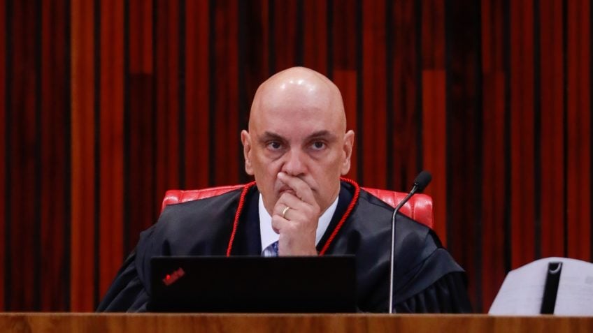 TSE pendura foto de Moraes na galeria dos presidentes na 3ª