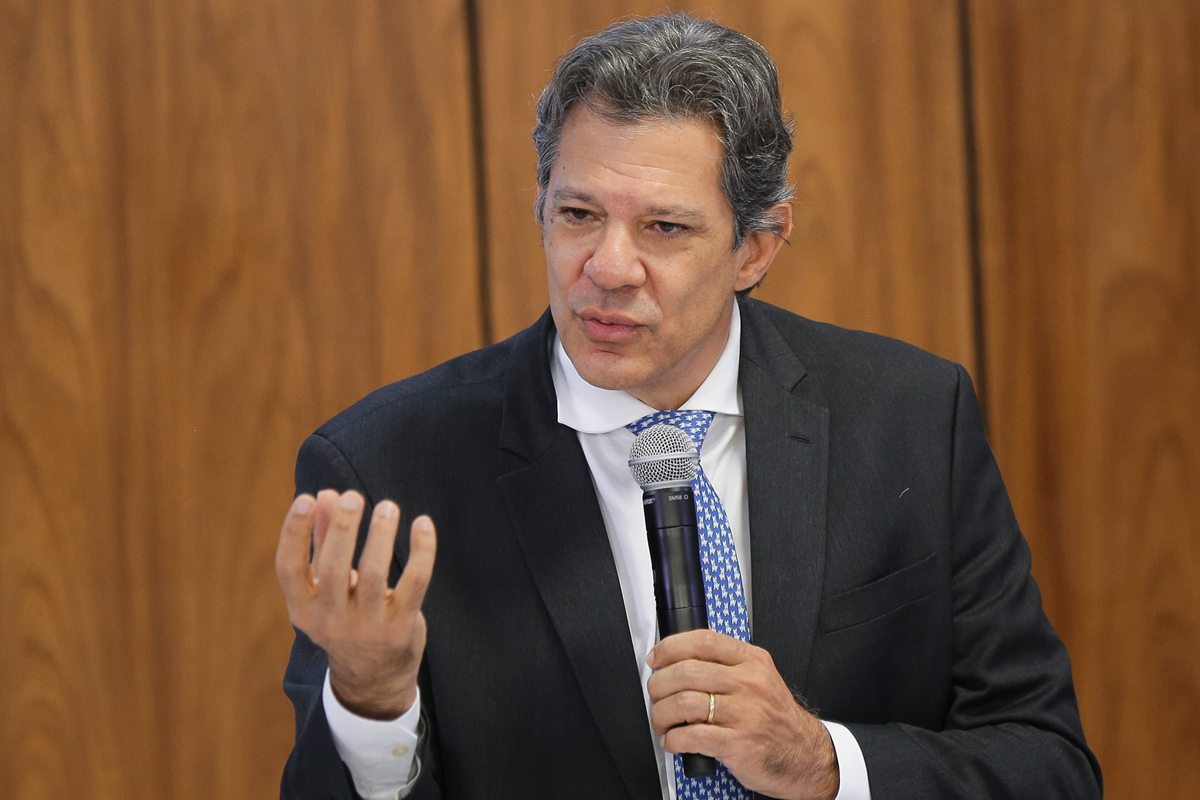 IOF: Haddad diz que apresentará alternativa ao Congresso até esta 3ª