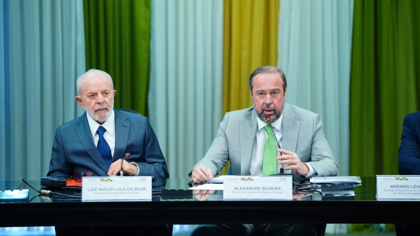 Lula quer R$ 20 bi de Minas e Energia para aliviar Orçamento