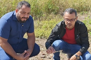 Vereadores denunciam abandono em escolas municipais do Pedra 90