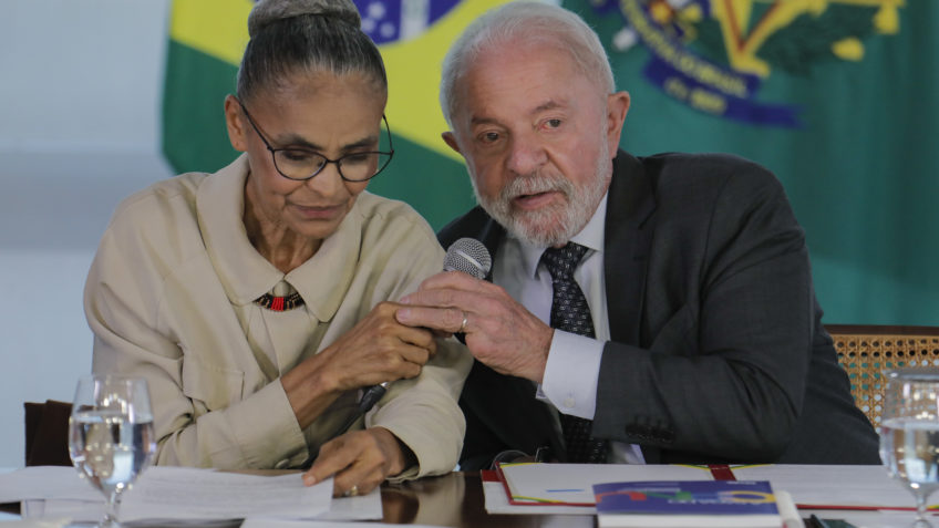 Lula diz aceitar “ajuda de fora” para preservar Amazônia