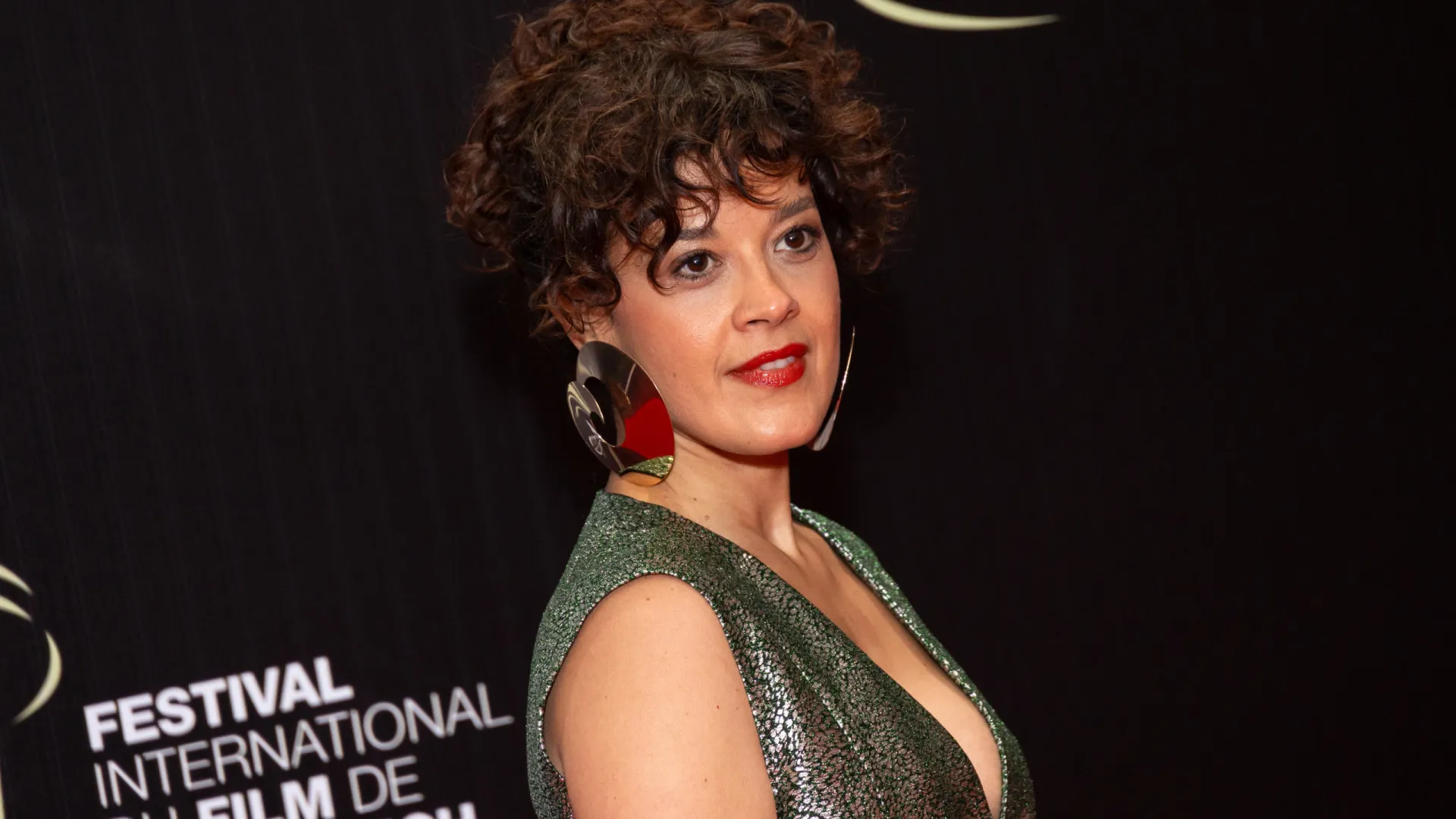 Maeve Jinkings precisa 'provar que está pronta' para comandar operação em 'DNA do Crime'