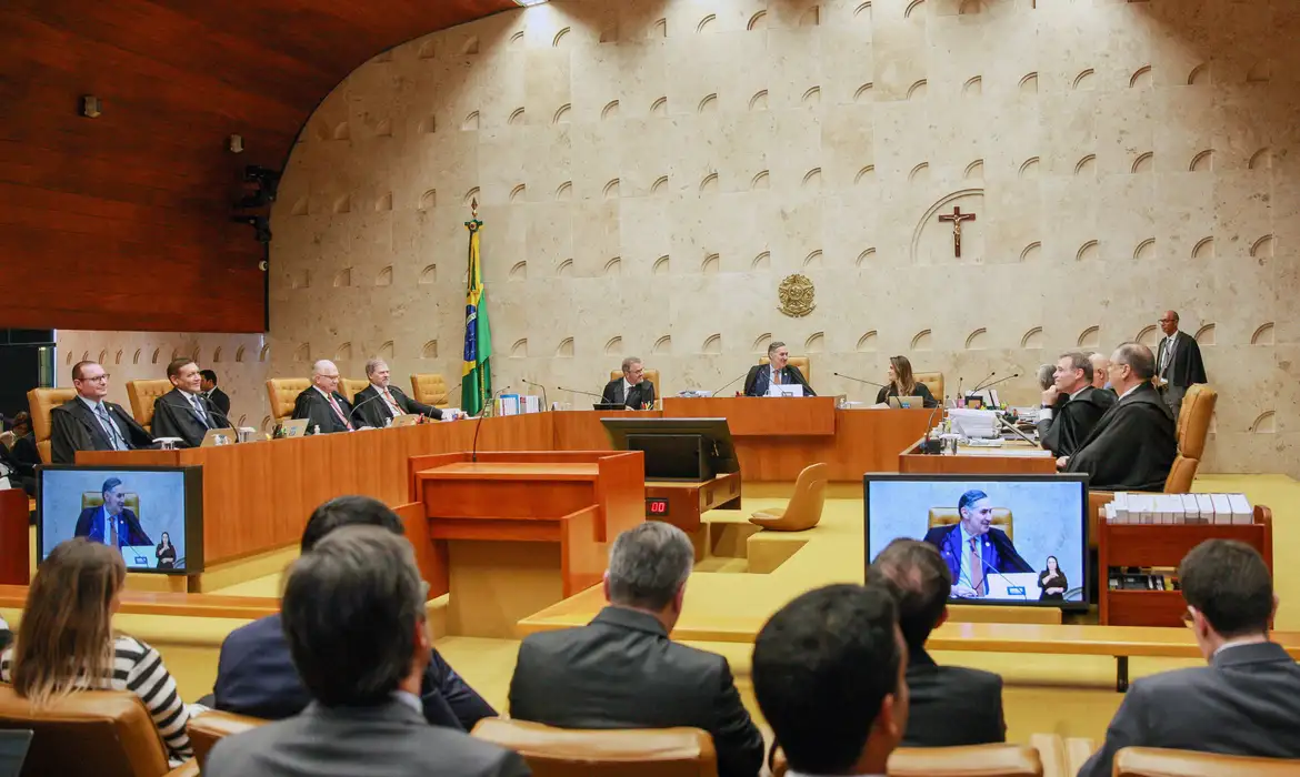 STF suspende sessão sobre responsabilização das redes sociais 