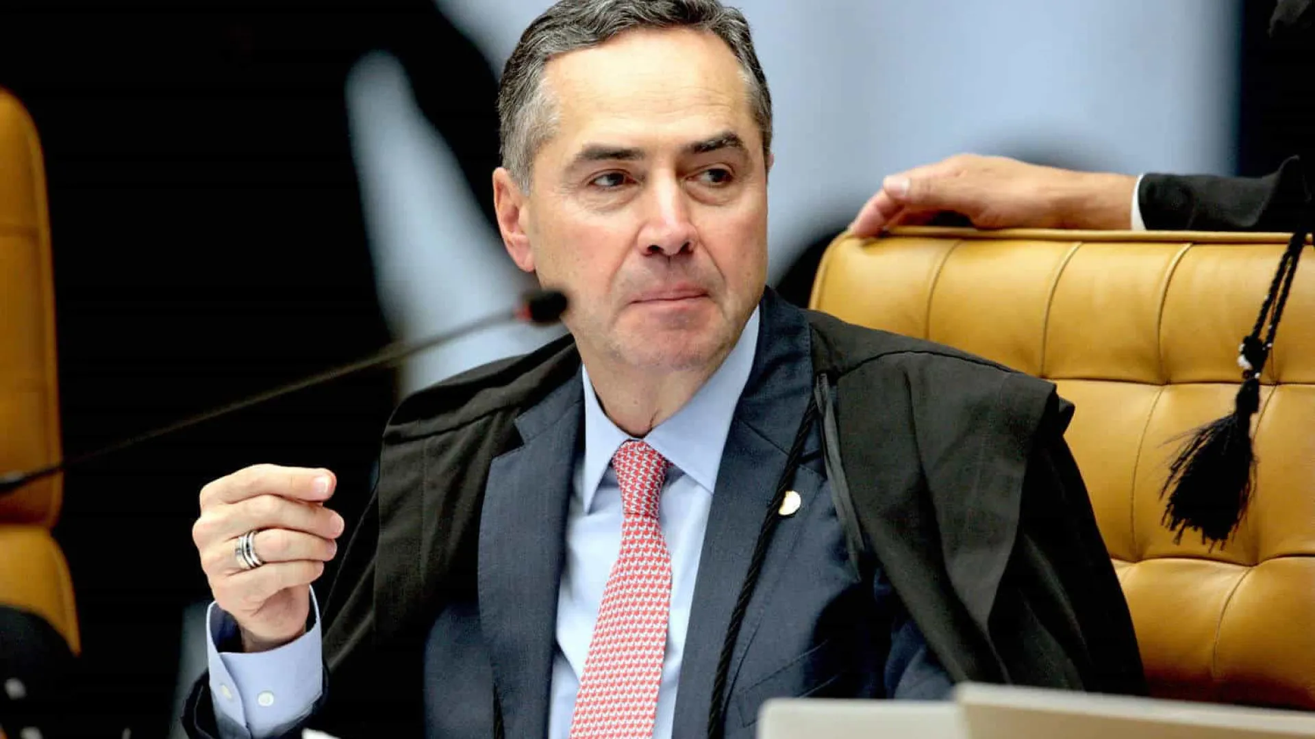 Barroso diz que STF não legisla e nem promove censura em julgamento do Marco Civil da Internet