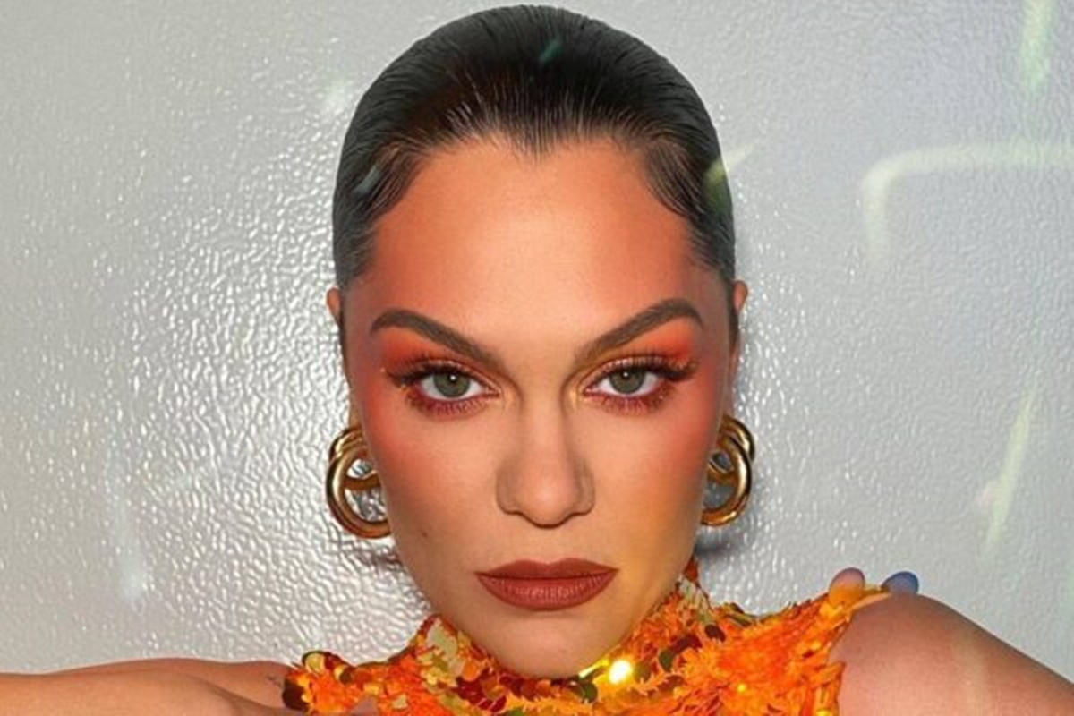 Jessie J é diagnosticada com câncer aos 37 anos. Veja sinais de alerta