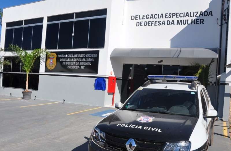 Polícia Civil prende jovem de 20 anos por descumprir medida protetiva e agredir ex-companheira