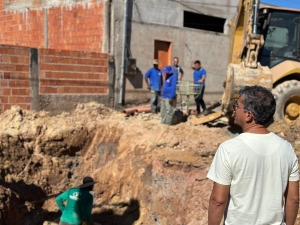 Obra de drenagem avança no Osmar Cabral após articulação de Cezinha Nascimento