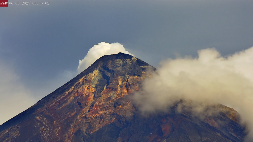 Erupção de vulcão na Guatemala termina após 30 horas de atividade