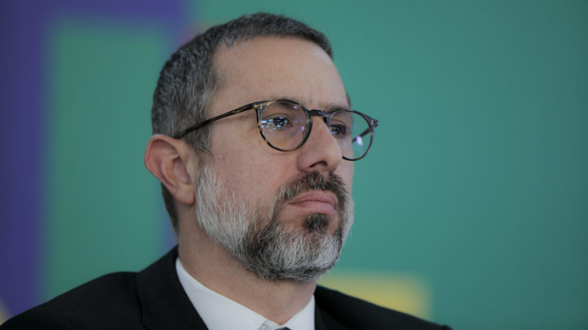 Todo mundo conhecia o problema do INSS, diz ministro da CGU