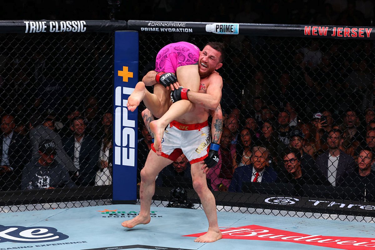 UFC 316: Merab domina mais uma vez e nova campeã surpreende o mundo