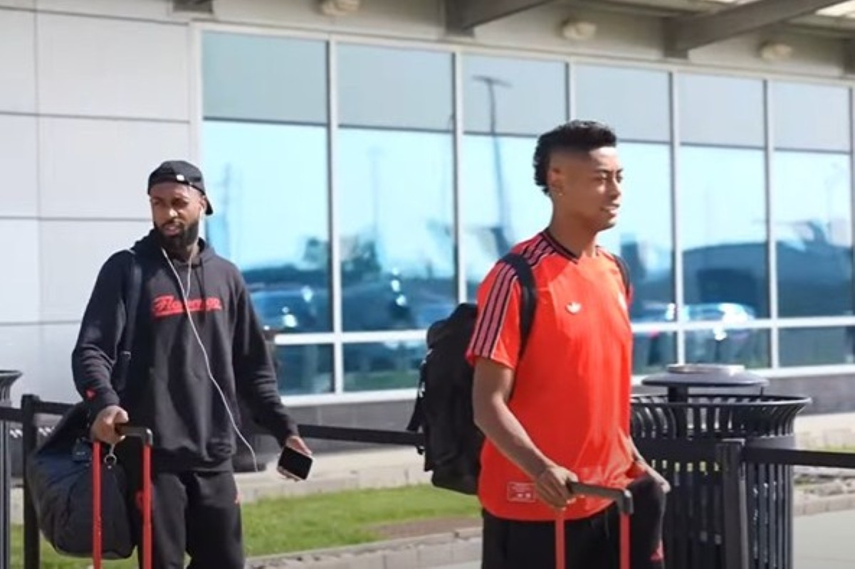Flamengo desembarca nos EUA para a disputa do Mundial. Veja vídeo