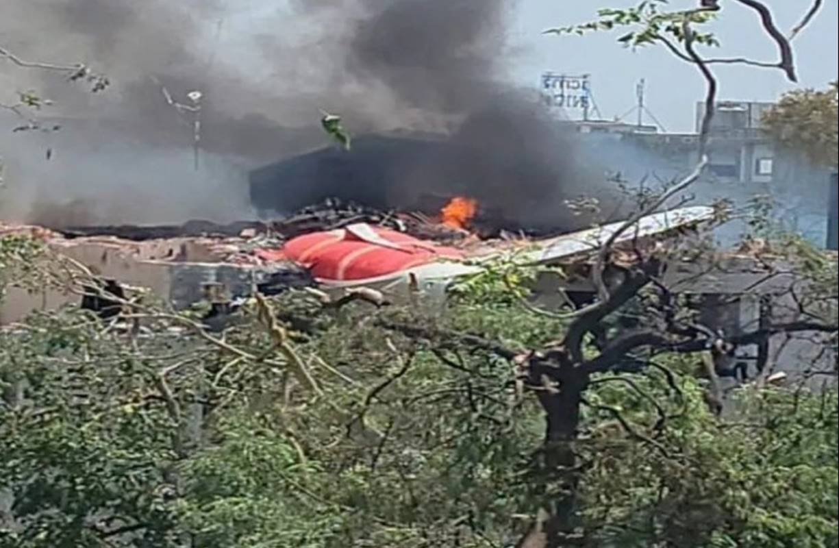 Queda de avião: mortos na Índia só poderão ser identificados por DNA