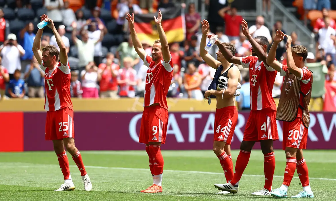 Bayern esmaga Auckland em jogo de abertura do Mundial de Clubes 2025
