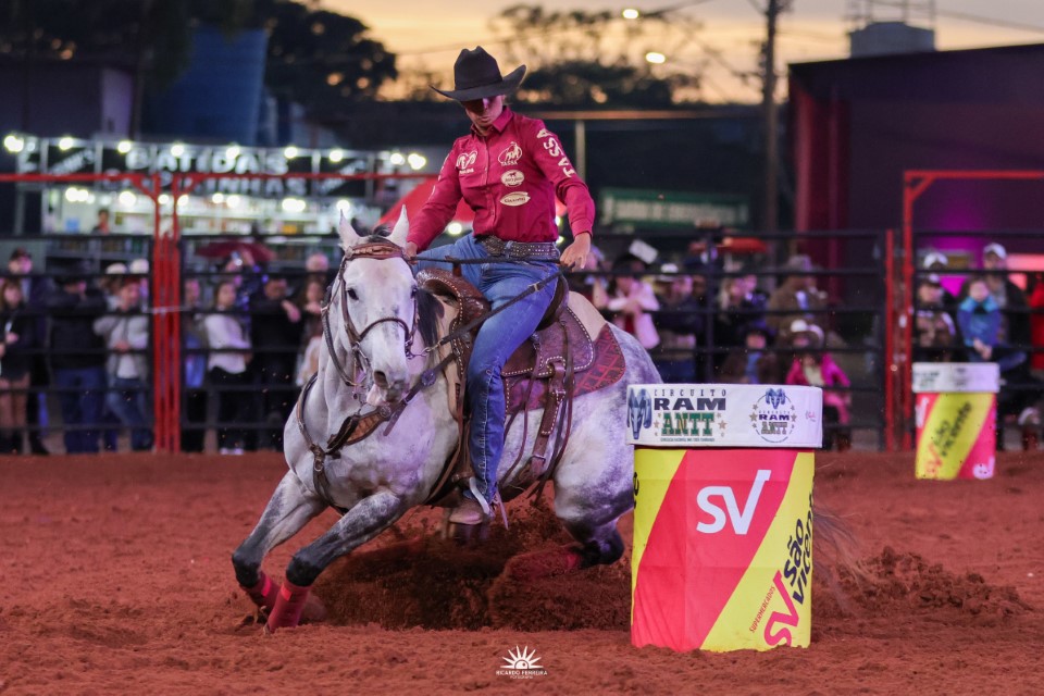 Keila Mendonça e Maria Antonelli conquistam título pela ANTT na festa do peão de americana