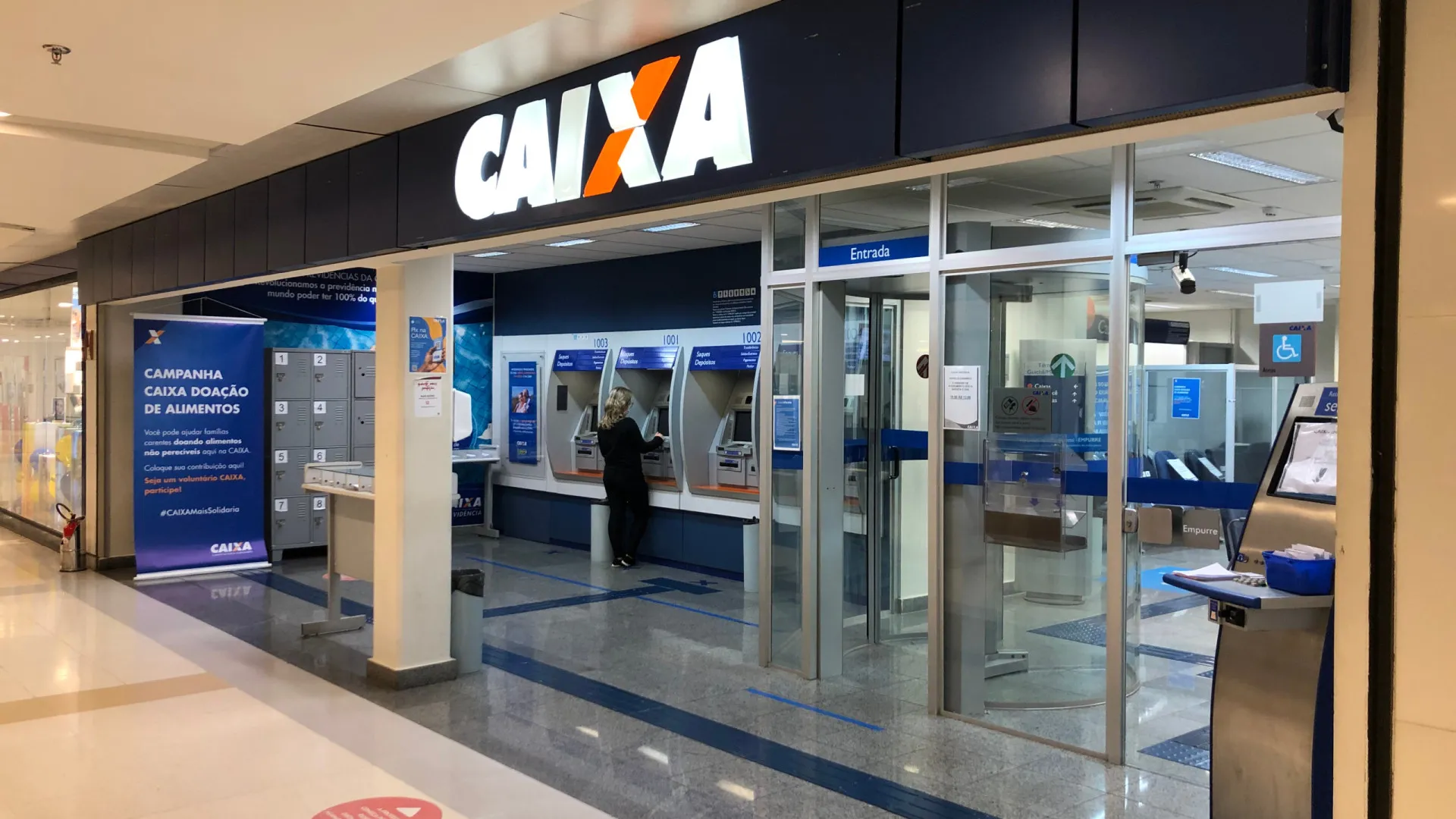 Clientes da Caixa relatam que dinheiro 'sumiu' da conta após tentativa de Pix
