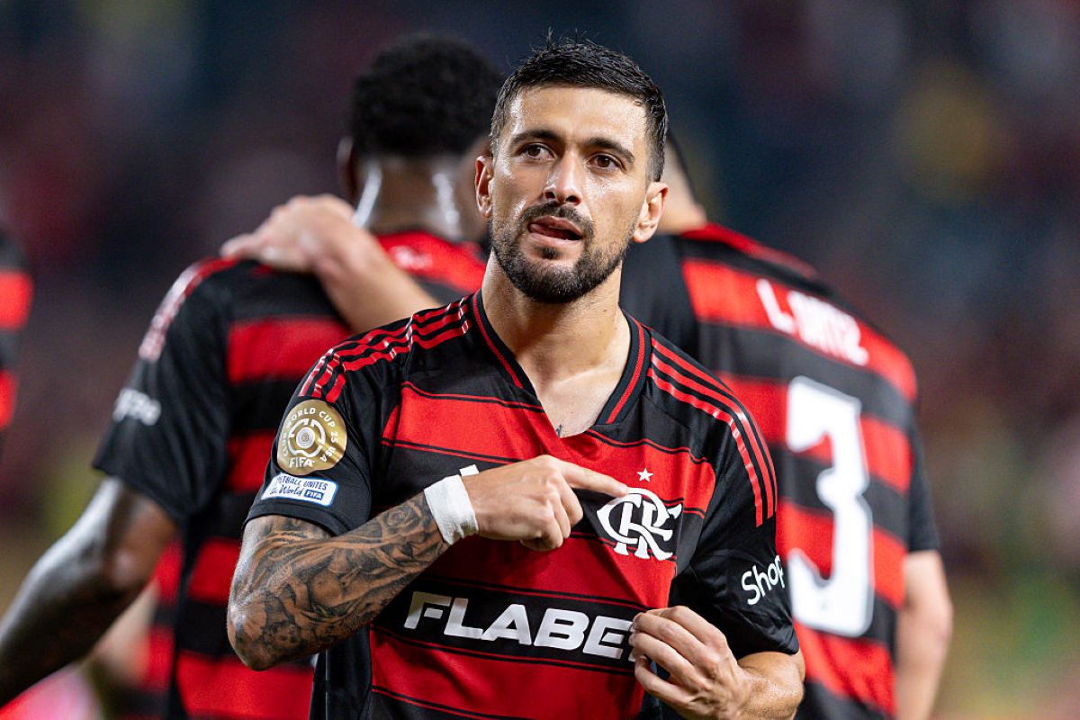 Flamengo estreia no Mundial de Clubes com vitória sobre o Espérance