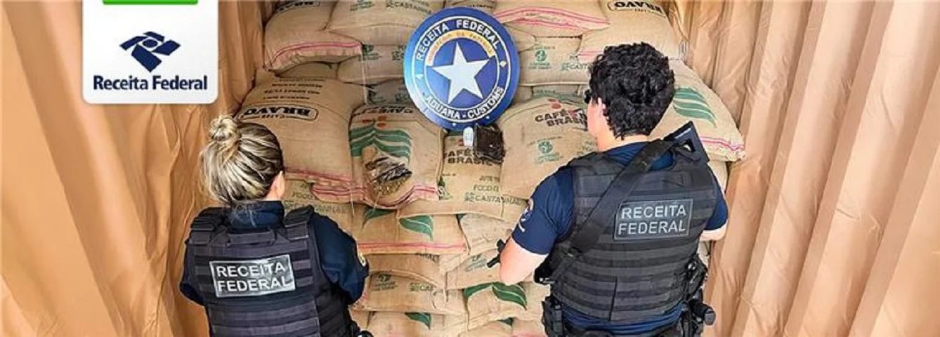 Carga de café é usada para esconder mais de R$ 300 milhões em cocaína e apreendida