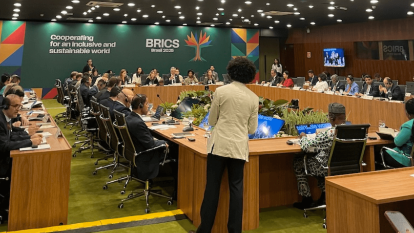 Ministros da Saúde do Brics discutem cooperação em Brasília