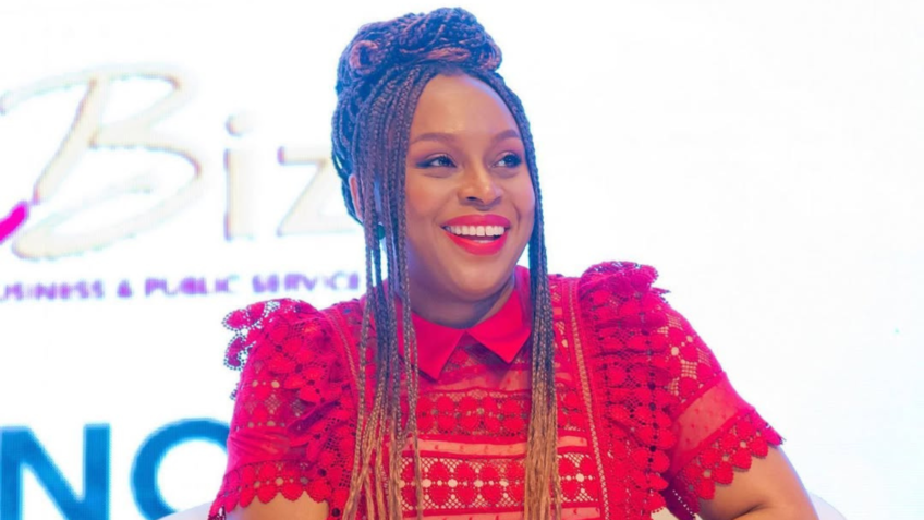 Unidos da Tijuca chama Chimamanda Adichie para desfile em 2026