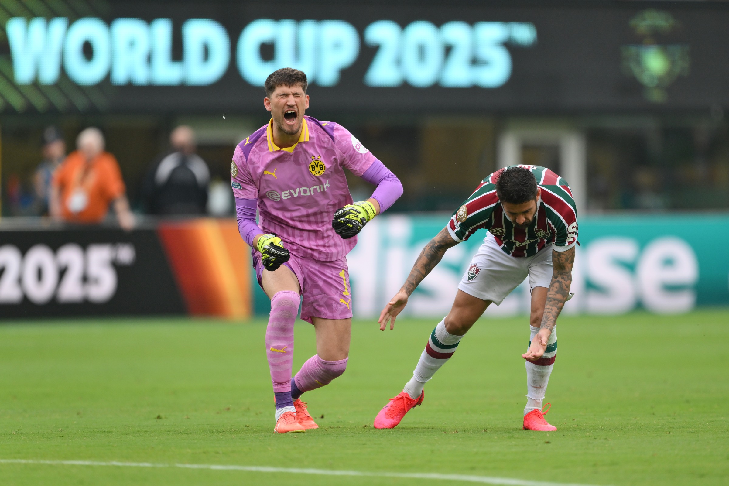 Mundial: Fluminense domina, mas fica no empate com Borussia Dortmund