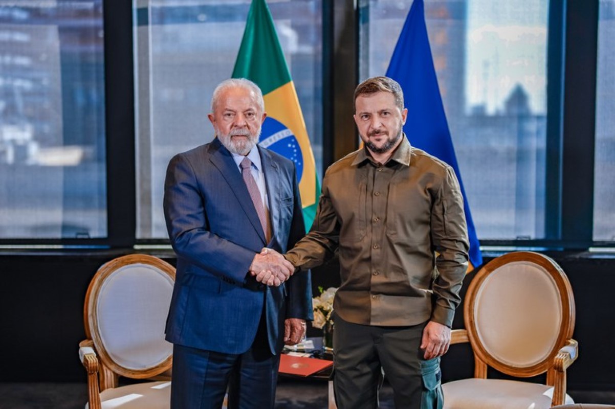 Após desencontro, resgate da diplomacia entre Lula e Zelensky é adiado