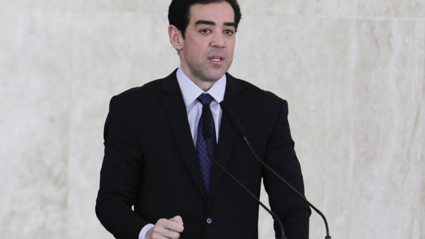Bruno Dantas nega saída do TCU e atribui boato a “maus gestores”