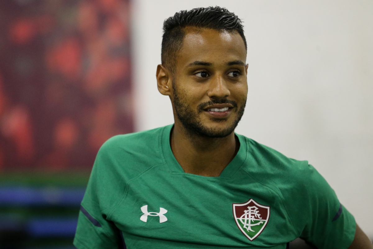 Ex-jogador do Fluminense é preso com 187 kg de maconha no MS