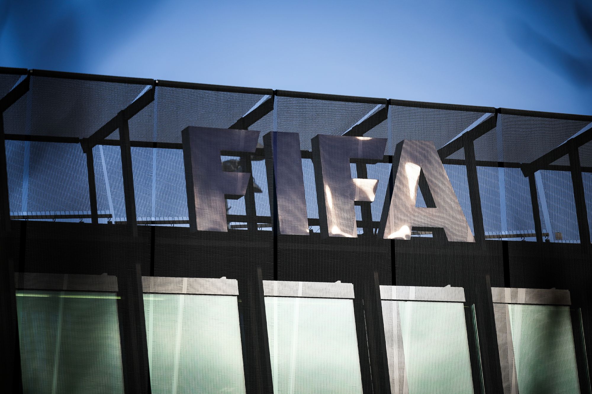 Fifa cita títulos inter-confederações de Palmeiras e Flu. Confira