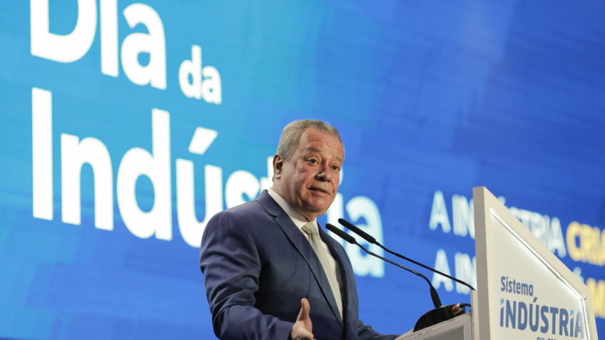 Representantes da indústria criticam nova alta da taxa Selic
