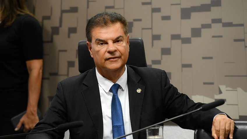 Grupo que saiu de Israel volta ao Brasil nesta 5ª, diz senador