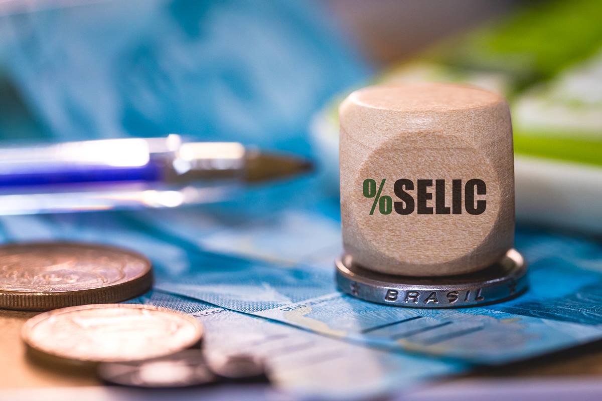 CDB, renda fixa, ações. Como ficam os investimentos com a Selic a 15%
