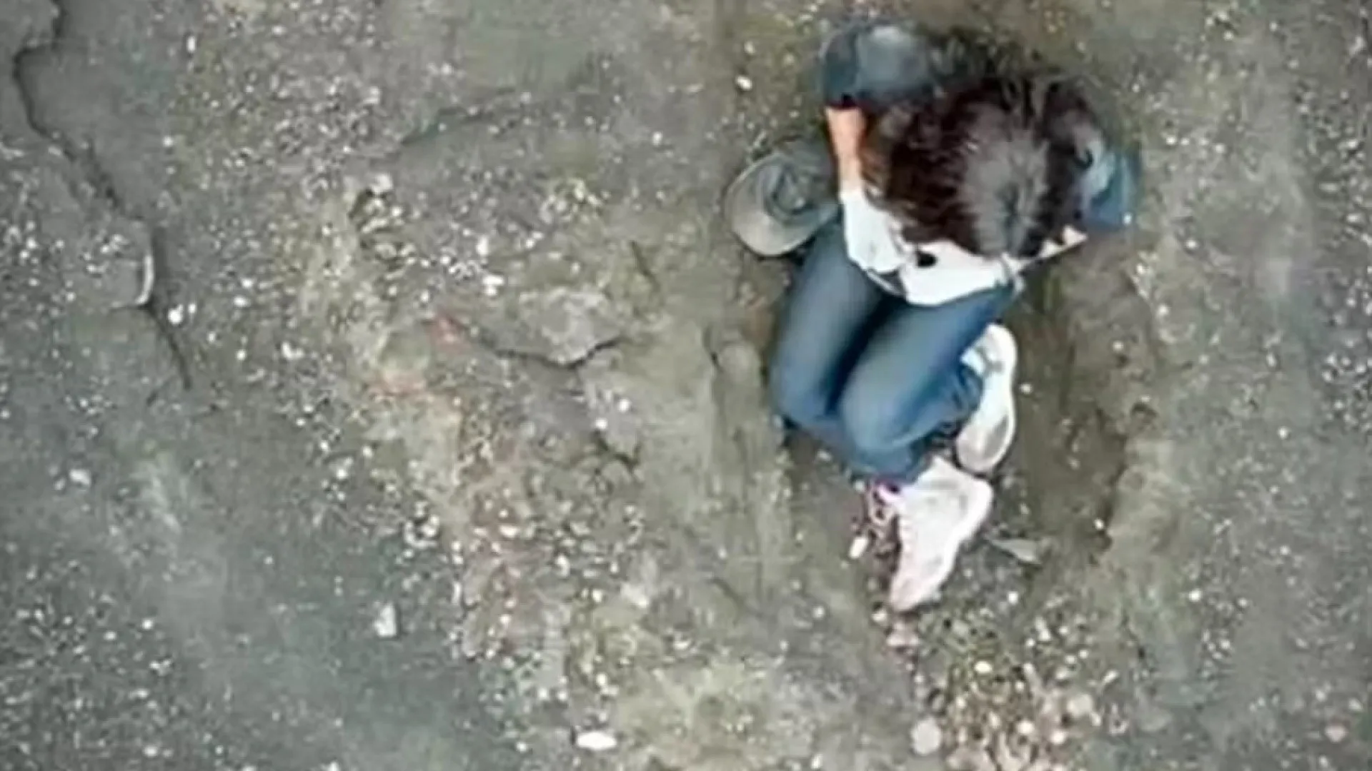 Brasileira cai durante trilha em vulcão na Indonésia