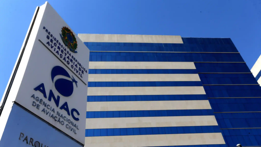 Anac diz que investiga situação de balão que pegou fogo e caiu