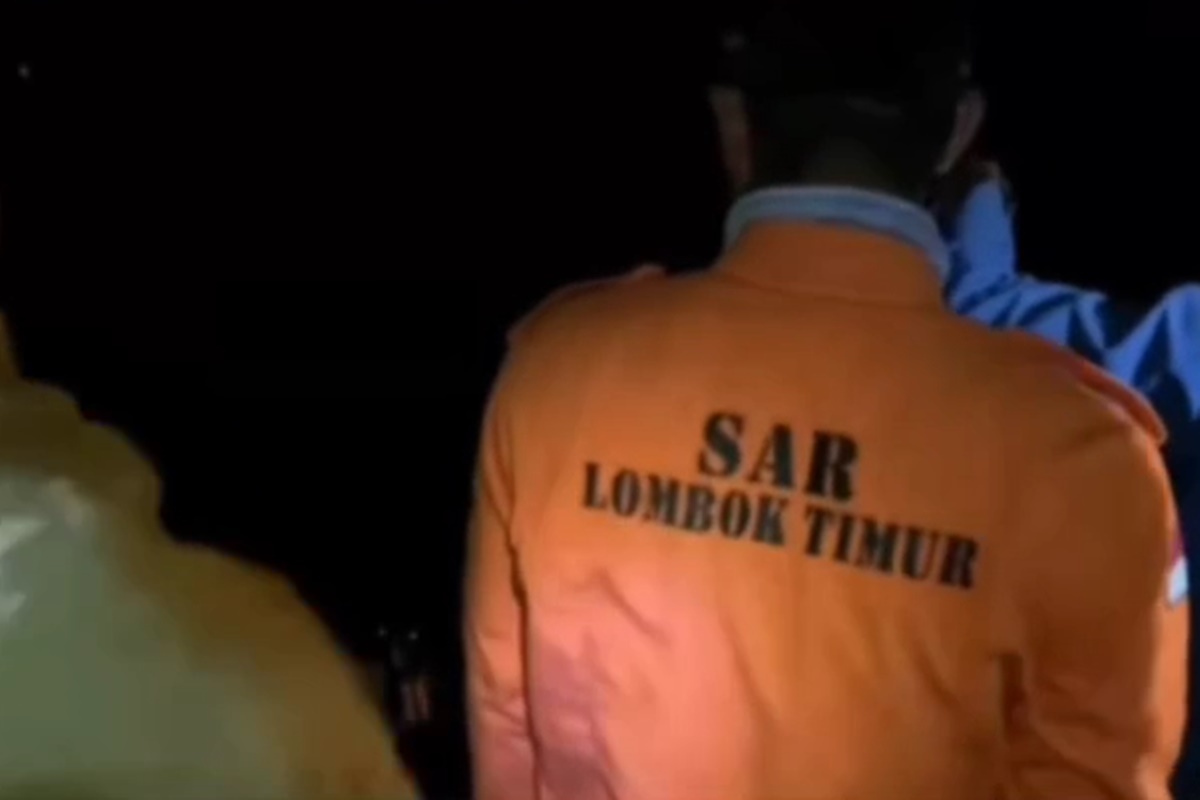 Resgate alcança brasileira que caiu durante trilha em vulcão. Vídeo
