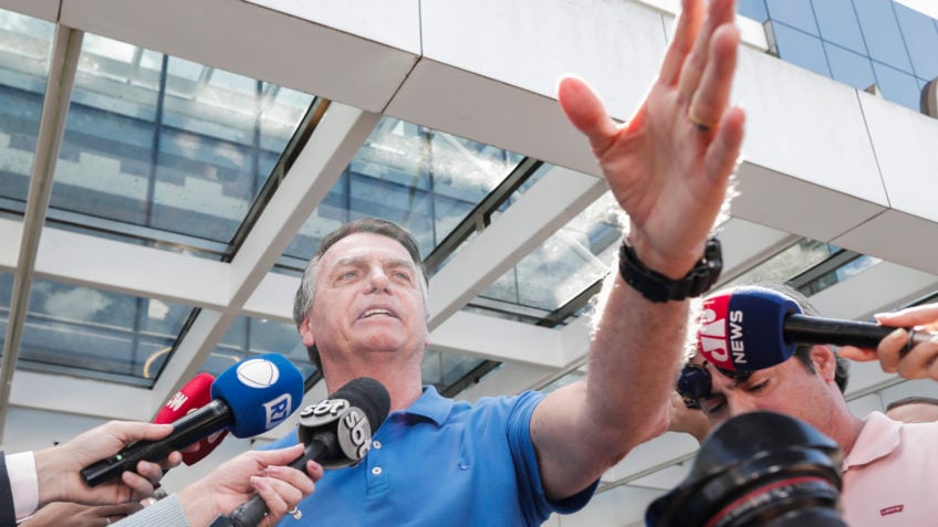 "Sem Bolsonaro é negar democracia", repete ex-presidente sobre 2026