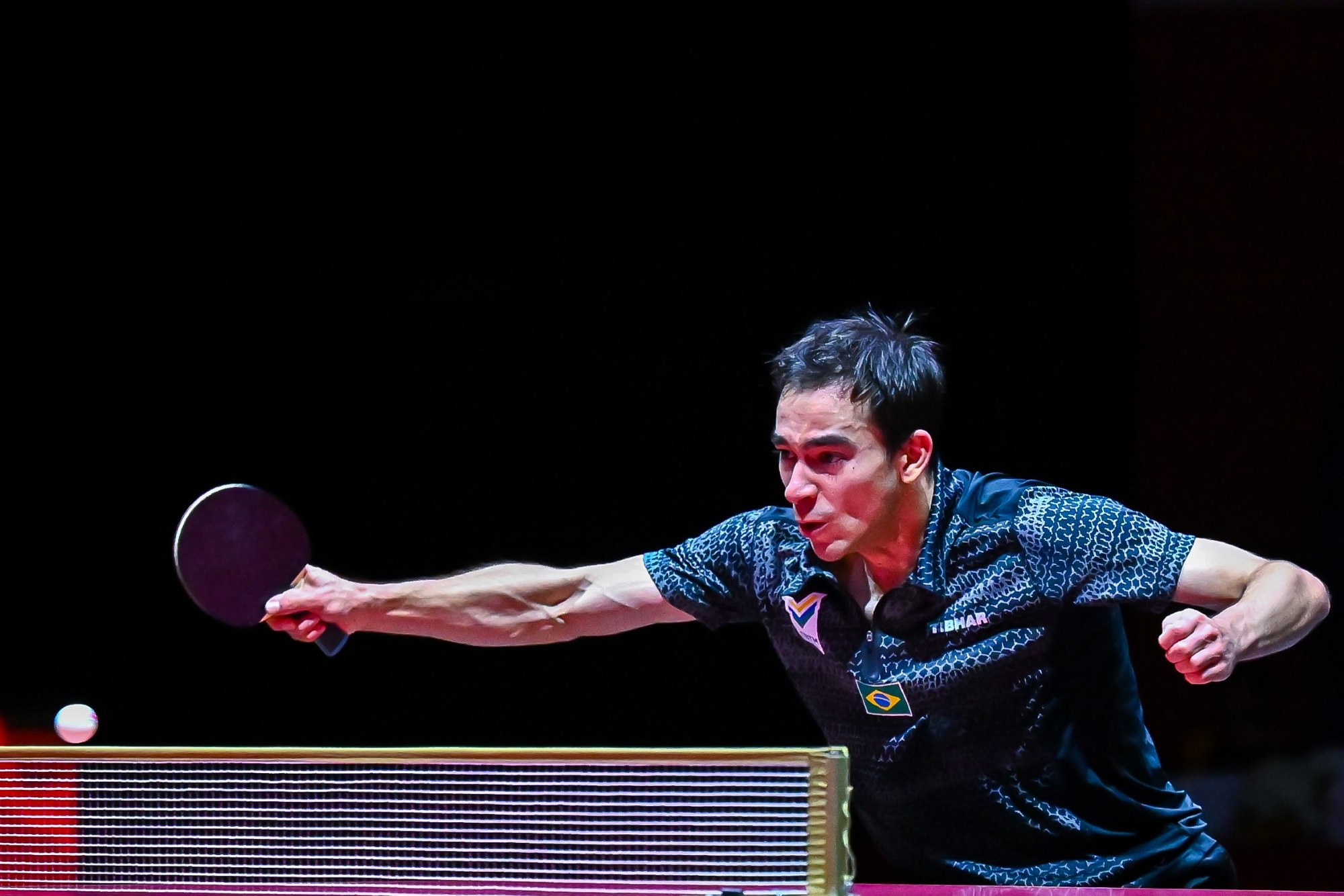 Hugo Calderano derrota croata e vai à semifinal do WTT Star Contender