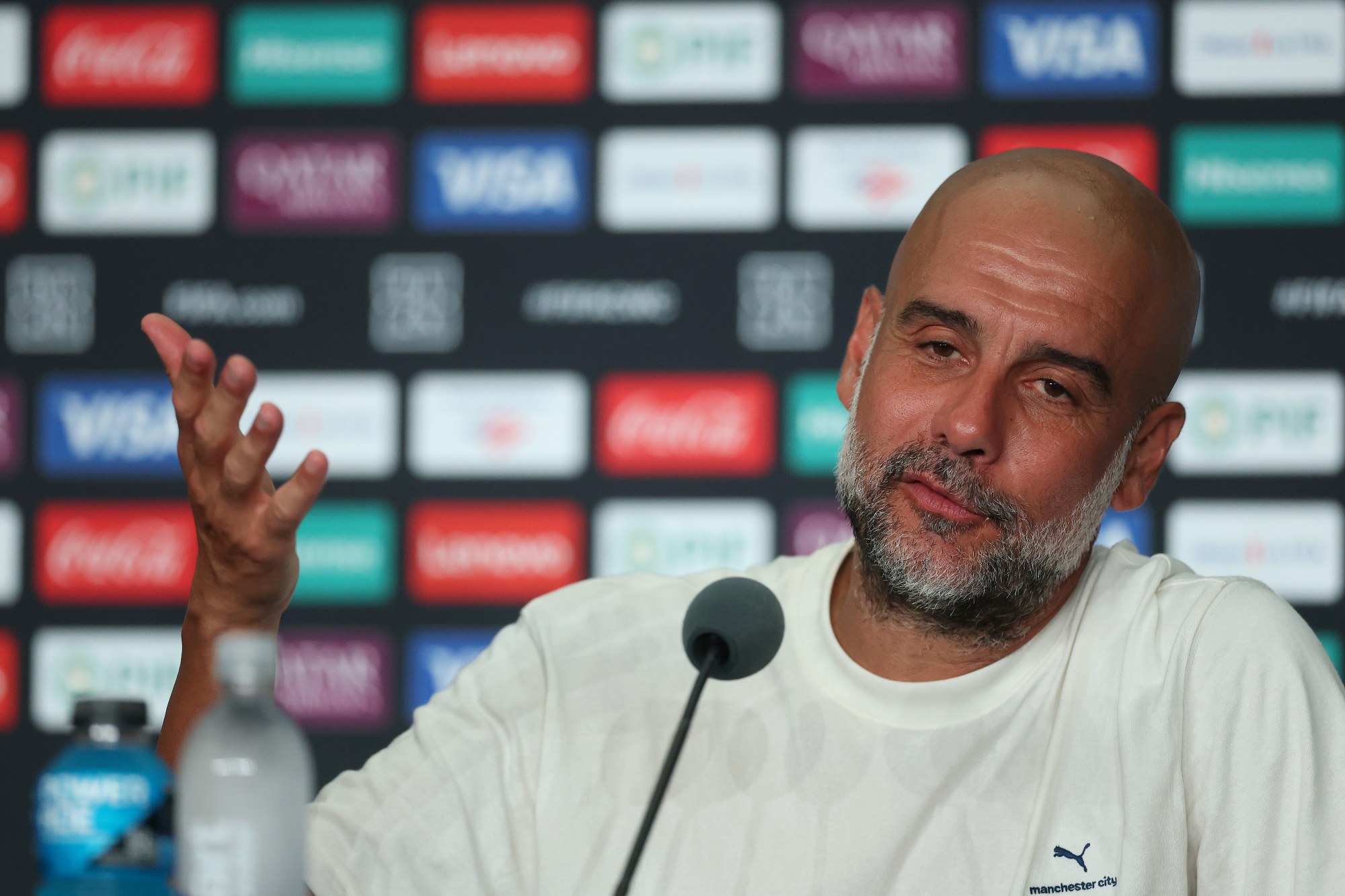 “Amo todos eles”, diz Pep Guardiola sobre times brasileiros no Mundial
