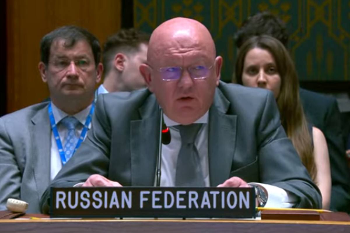 Rússia alerta para risco de desastre nuclear com ataque dos EUA ao Irã