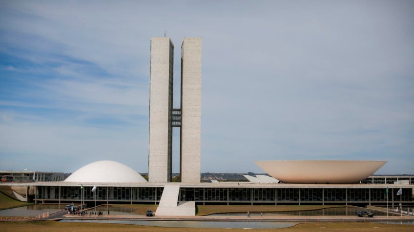 Aumento de pena para abandono de idoso e PCDs vai à sanção