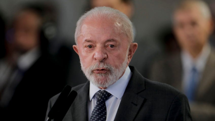 INSS: Comissão pede investigação de Lula por fala sobre fraudes