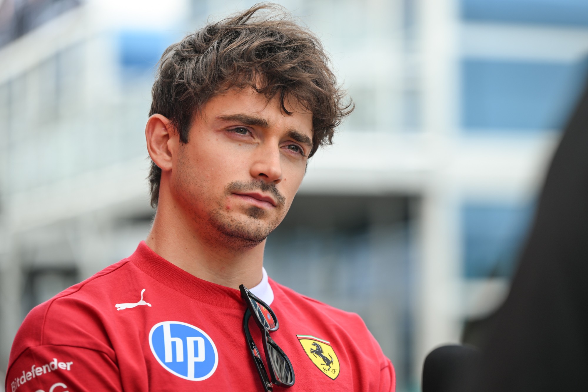 F1: Ferrari troca Leclerc por jovem revelação na Áustria. Entenda