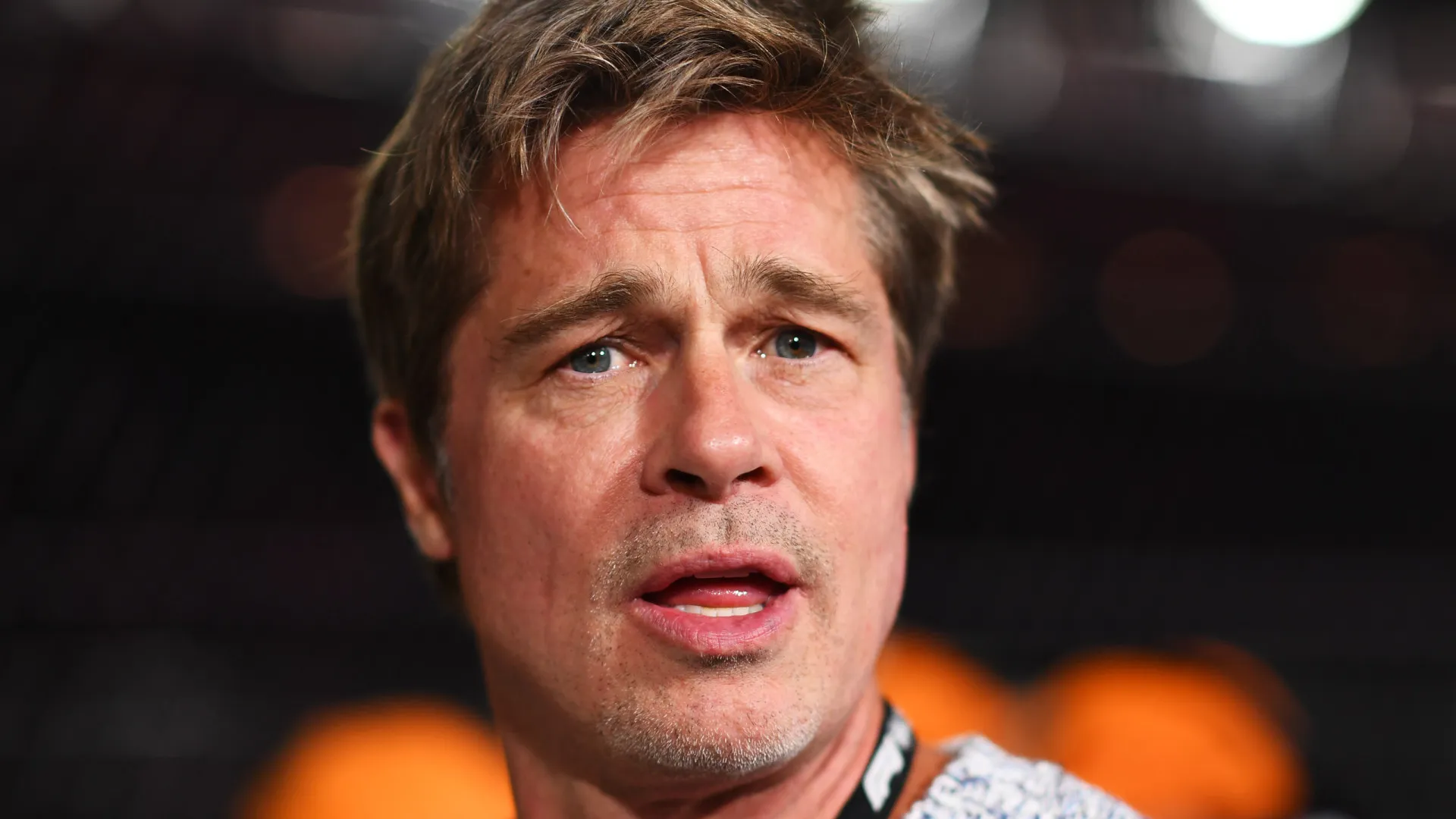 Brad Pitt diz que frequentou AA após divórcio de Jolie