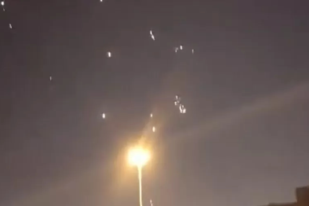 Catar anuncia reabertura do tráfego aéreo após ataques do Irã
