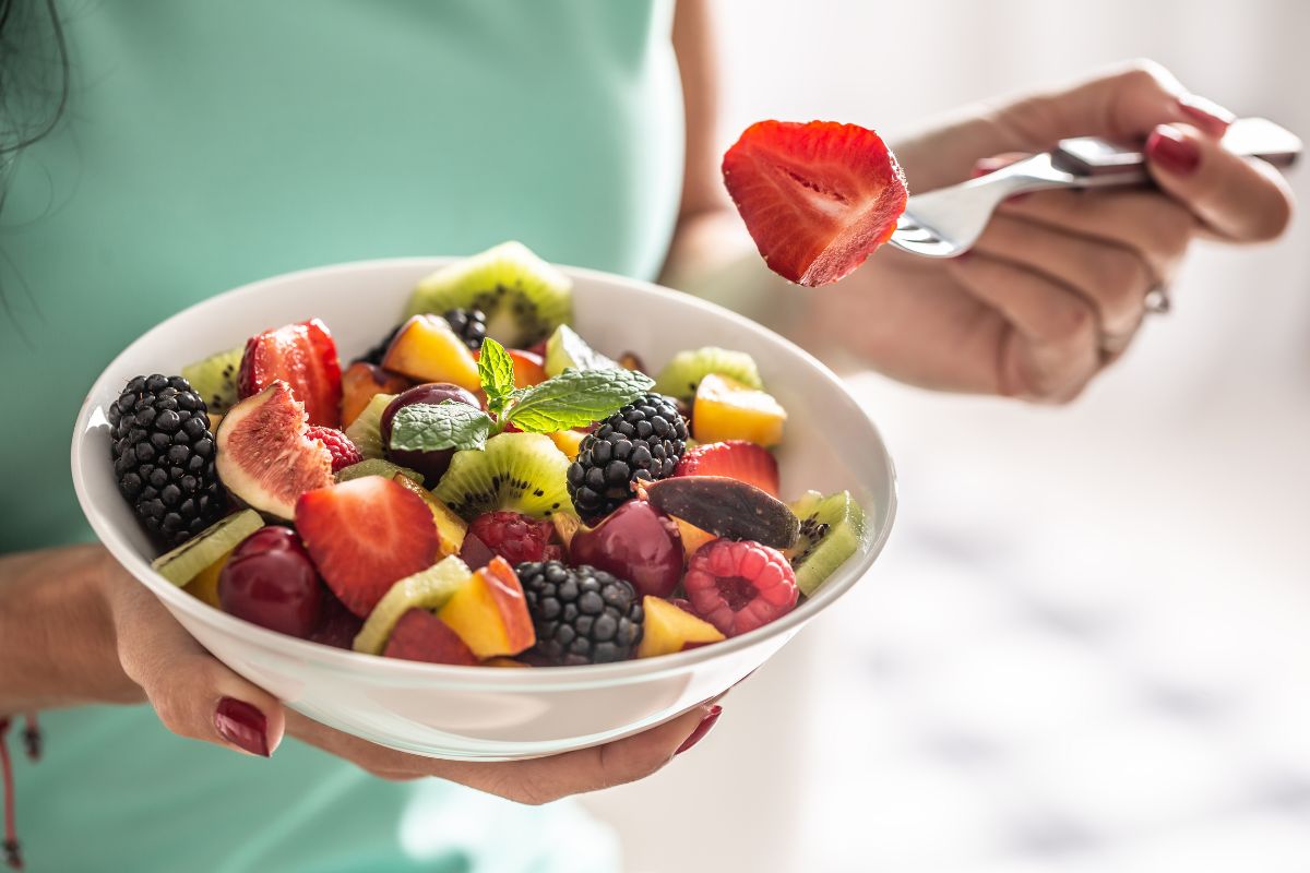 Fruta anti-inflamatória famosa que ajuda a melhorar a saúde do coração